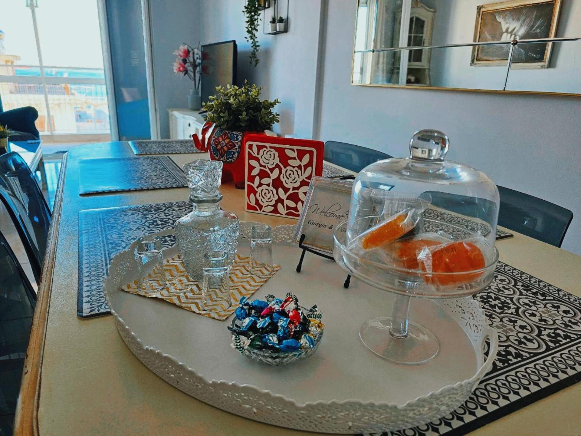 Vintage Art On The Sea Apartment Thessaloniki