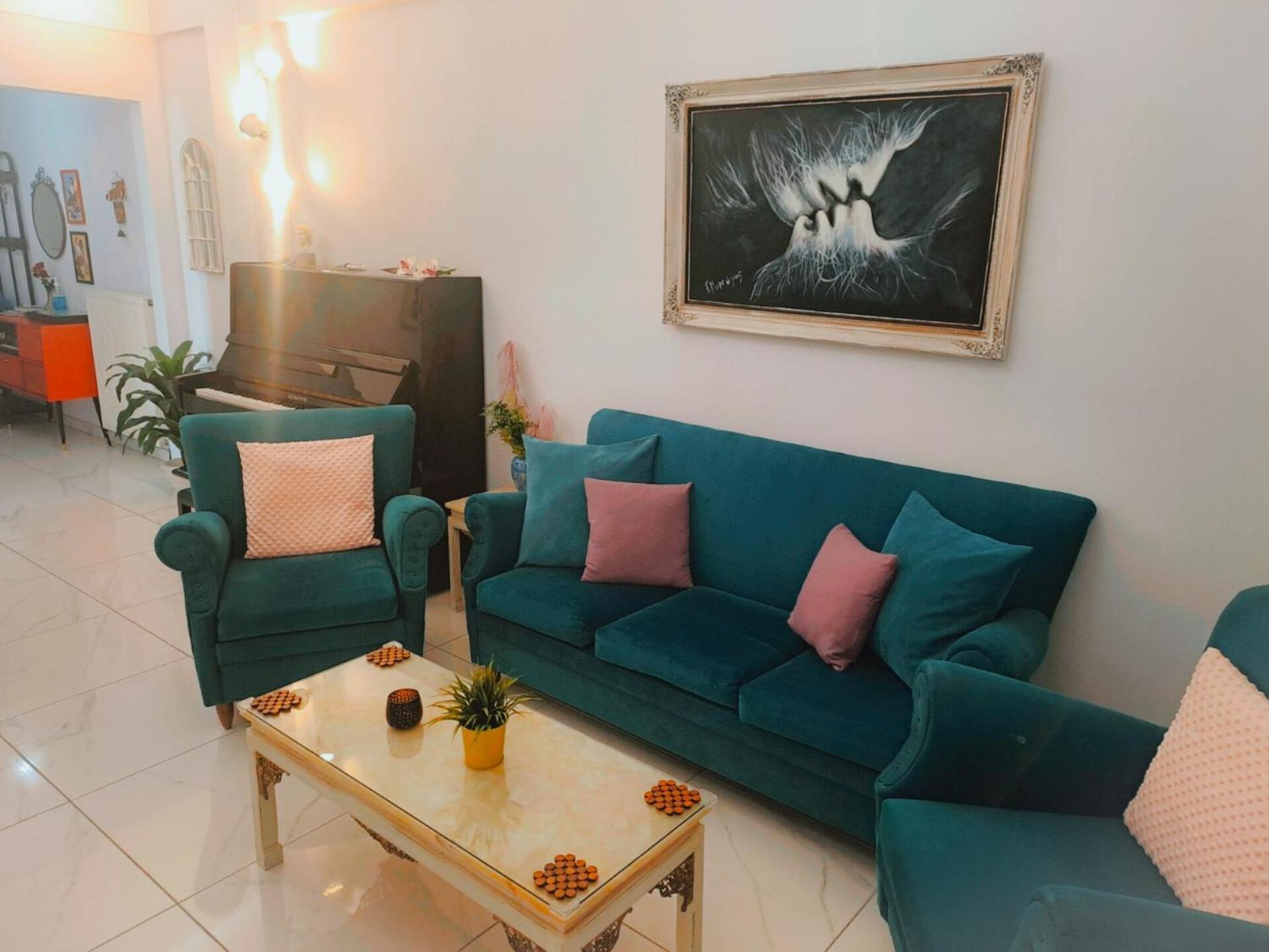 Vintage Art On The Sea Apartment Thessaloniki